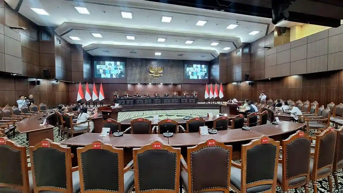 Uji Formil UU Polri: Mempersoalkan Proses, Bukan Isi, Sebuah Undang-Undang
